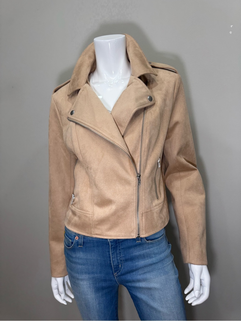 BB DAKOTA Beige Faux Suede Moto Biker Jacket Asymmetrical Zip Size L